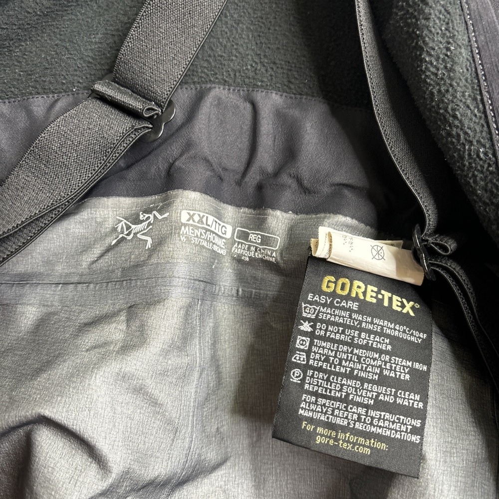 Arc'teryx Alpha SV GoreTex Men's XXL Pro Shell Bib Snow Pants Ski Mountain - Picture 12 of 16